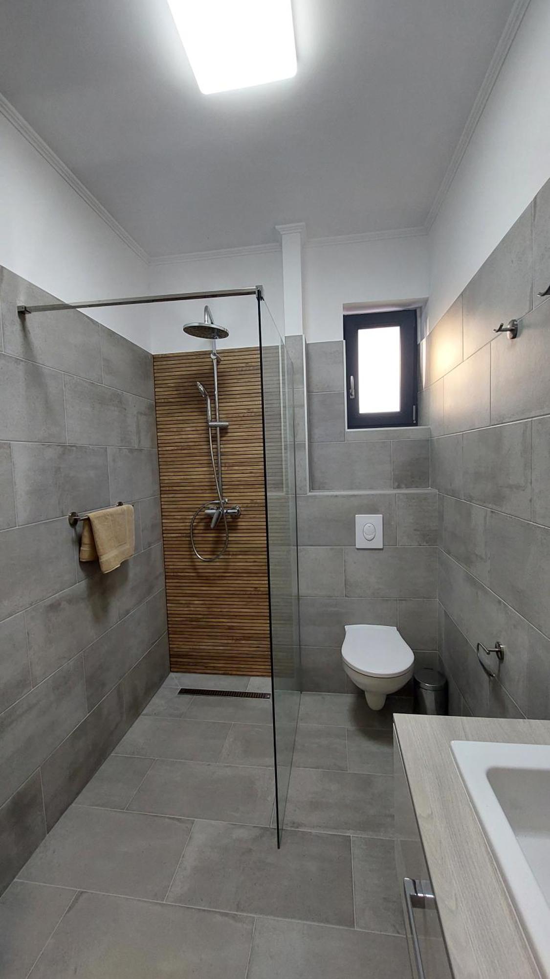 Apartment Csaladi Kikoeto *