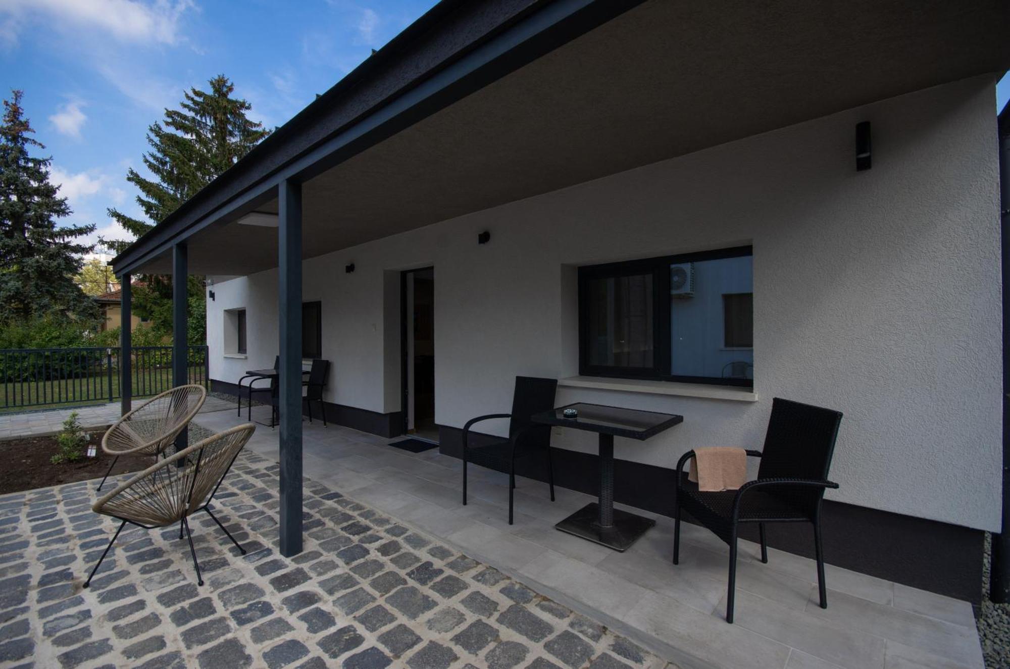 Apartment Csaladi Kikoeto