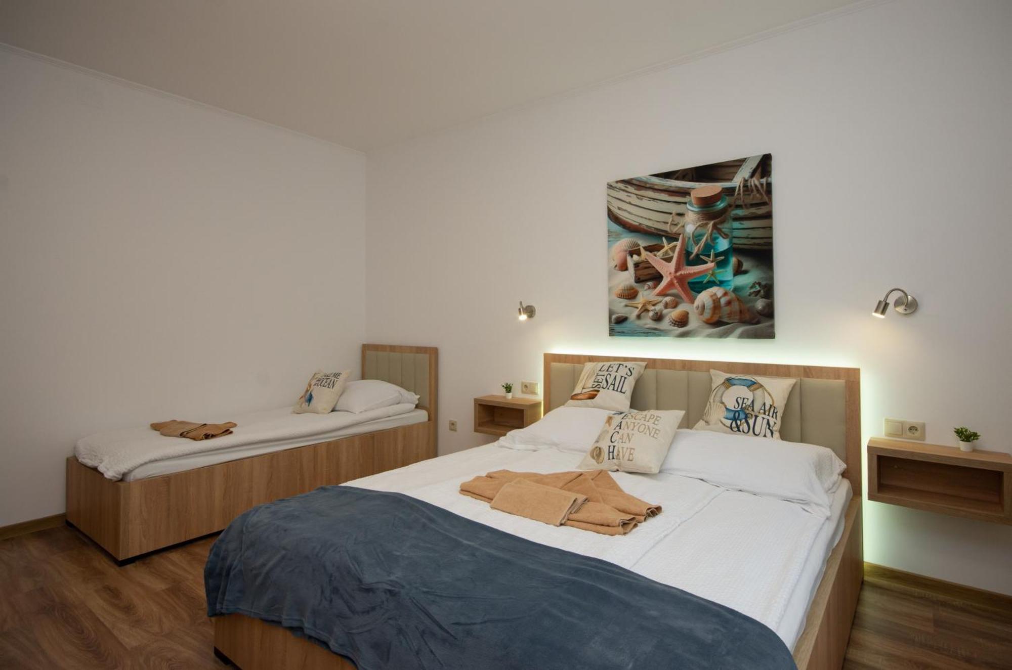 Csaladi Kikoeto Apartmán Gyula